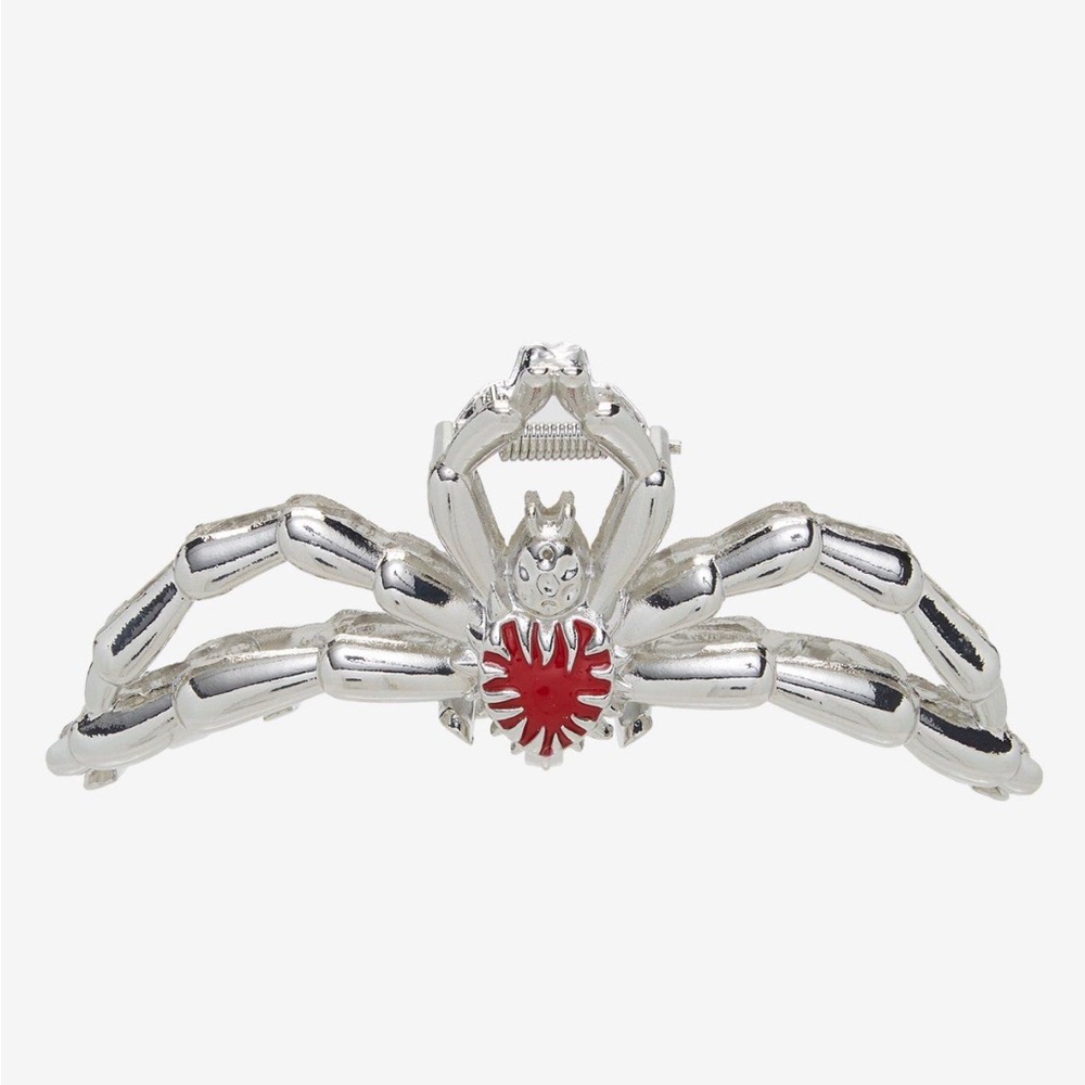 Silver Spider Claw Hair Clip with Red Heart NWT